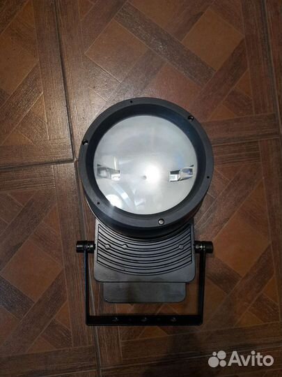 Прожектор уличный