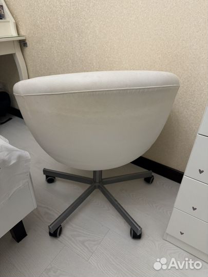 Кресло IKEA для письменного стола