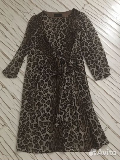 Платья, пальто, брюки на 44-46