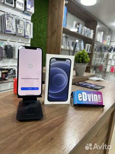 iPhone 12, 64 ГБ