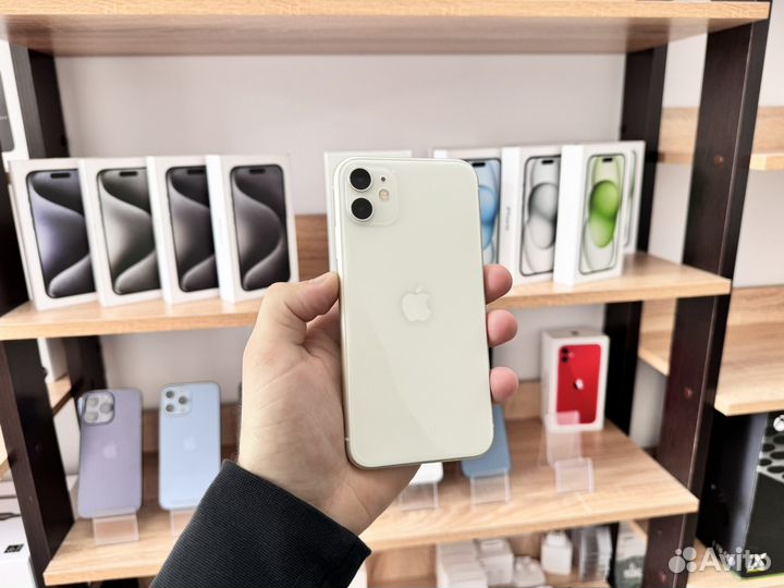 iPhone 11, 128 ГБ
