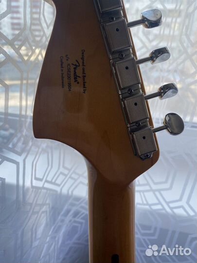 Fender squier jaguar