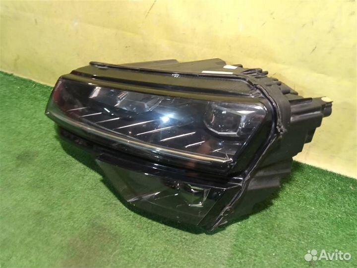 Фара левая Skoda Karoq 2017