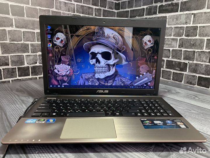 Игровой ноутбук Asus i5/8gb/2видеокарты