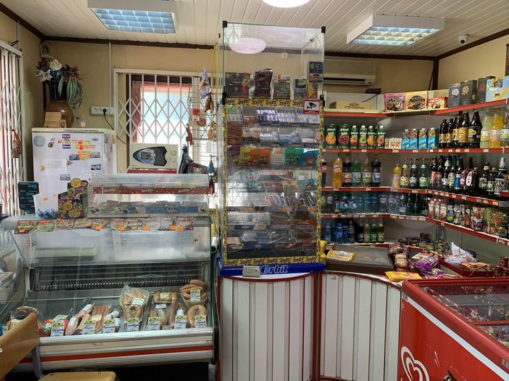 Торговая площадь, 100 м²