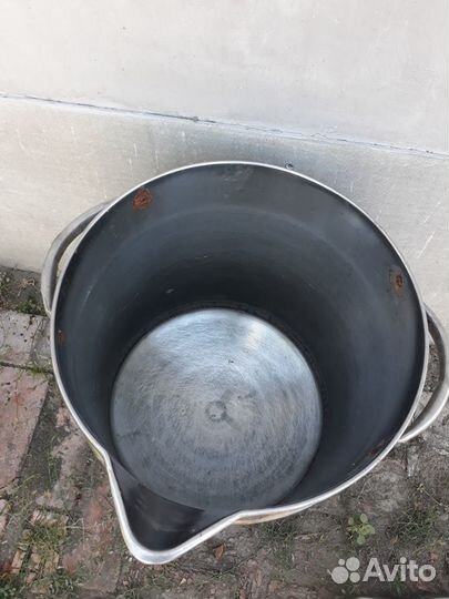 Продаю бак с нержевейки пищевой б/у