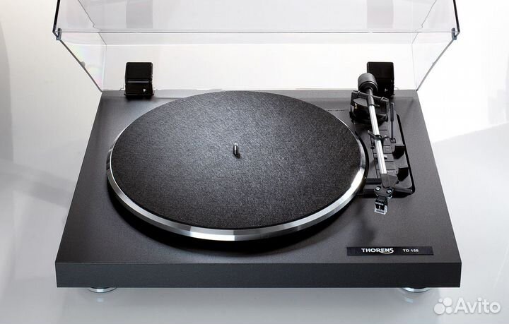 Виниловый проигрыватель Thorens TD158