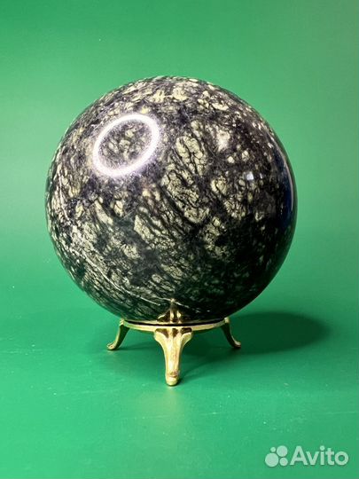 Шар из камня змеевик (5) 98мм