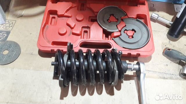 Съемник стяжки амортизаторных пружин в аренду