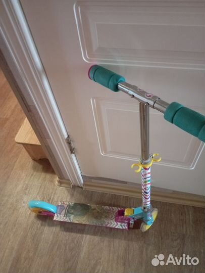 Самокат для девочки 5 лет