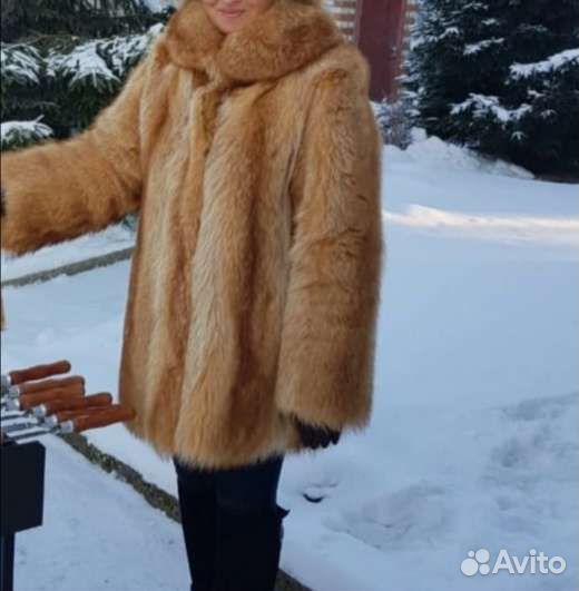 Шуба енотовая