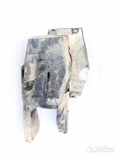 Yamaha FZ6S 2009 внутренний пластик подрамника