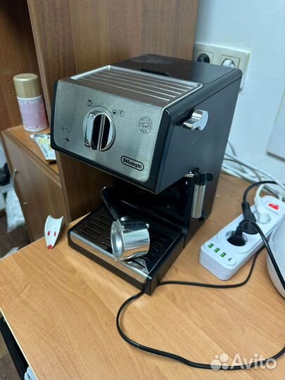 Кофемашина delonghi рожковая
