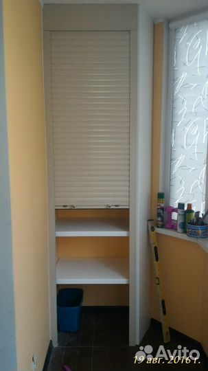 Шкаф с рольставнями на балкон по вашему эскизу