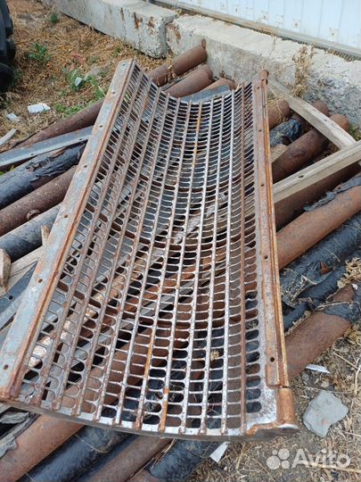 Подбарабанье на комбайн Claas mega 204