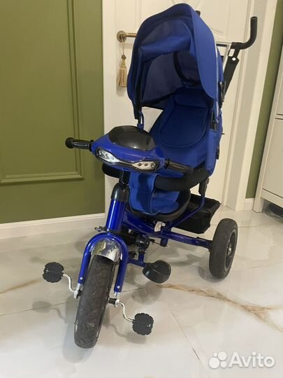 Детский велосипед трехколесный с ручкой