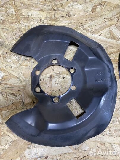 Пыльник тормозного диска Mazda 6 GJ