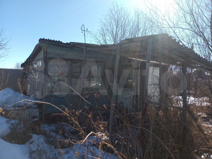 Дача 20 м² на участке 5 сот.