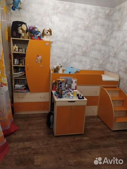 Детская кровать и шкаф,мебель для детской