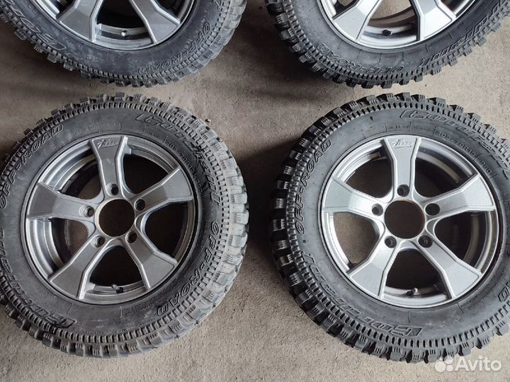 Колеса в сборе на ниву R15 5х139.7