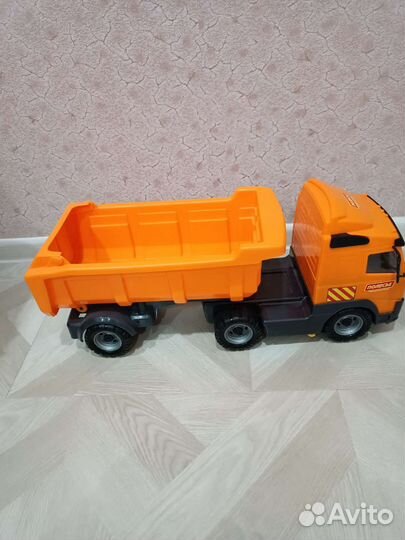 Самосвал Полесье