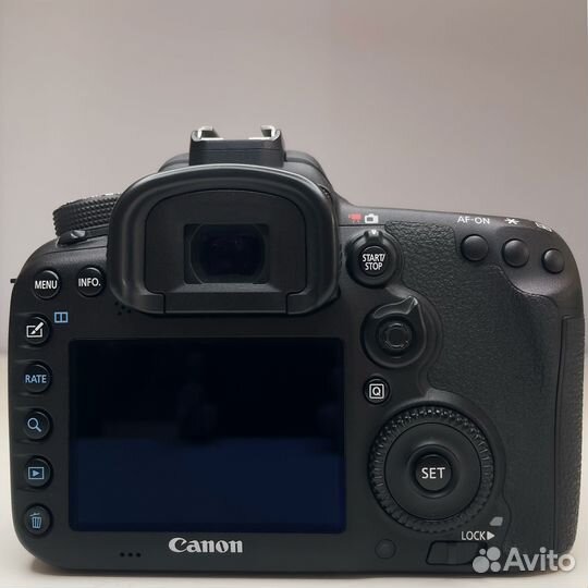 Canon EOS 7D Mark II