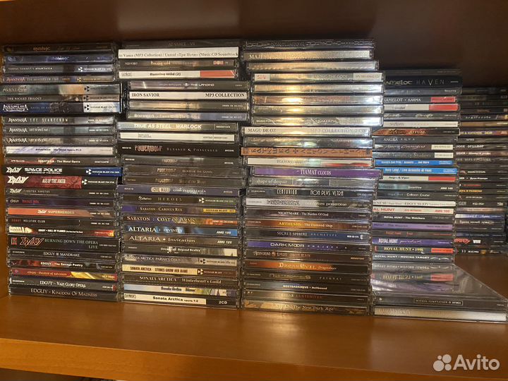Коллекция дисков CD и DVD метал-рок исполнителей