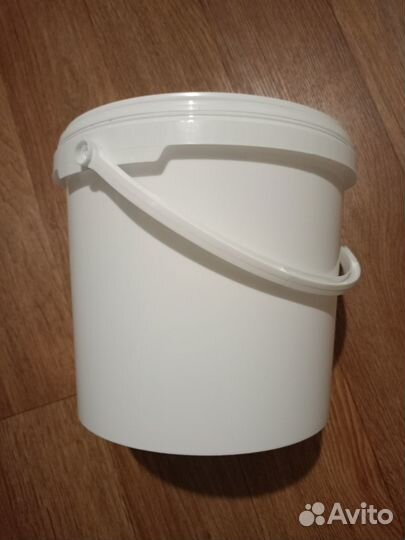 Ведро пластиковое 5л с крышкой