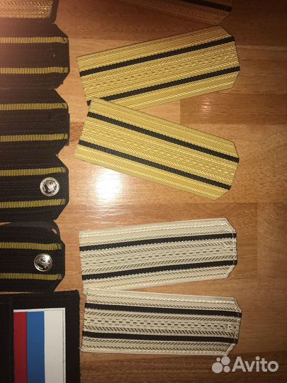 Погоны и нашивки на форму старших офицеров вмф