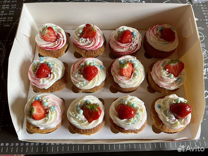 Капкейки, трайфлы Торт в стакане cake to GO