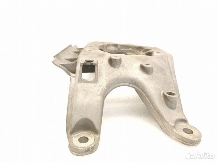 Кронштейн кпп Audi A5 8T