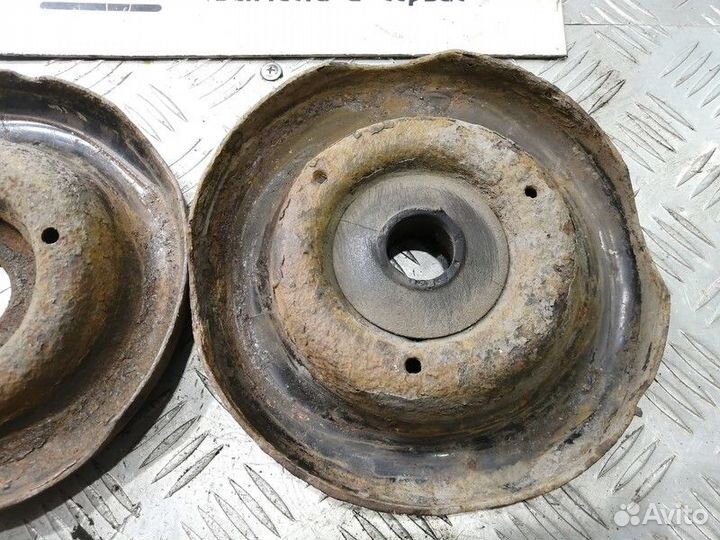 Опора пружины переднего амортизатора Maxima A33