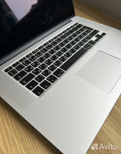 MacBook Pro 15 (2015), 512 гб, Core i7, RAM 16 gb