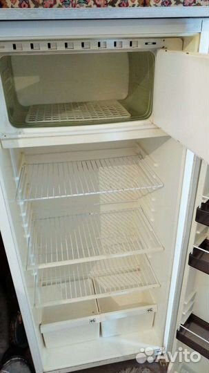 Холодильник Полюс