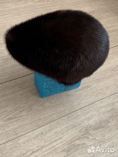 Меховая кепка