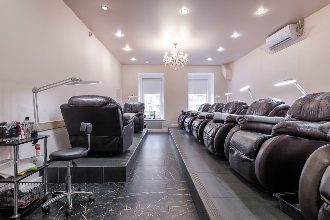 Москва новослободская улица 36/1с1 nailon studio. Nailon studio новослободская. Nailon studio тургеневская. Салон nailon менделеевская. Nailon studio менделеевская фото.