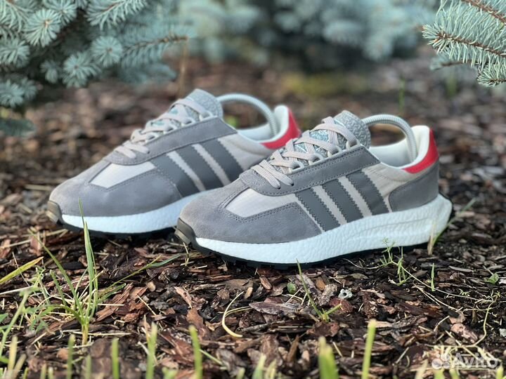 Кроссовки Adidas Retropy E5