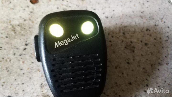 Автомобильная рация мегаджет 400