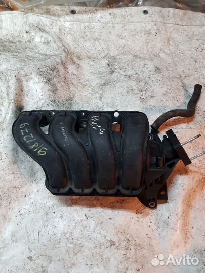 Коллектор впускной Тойота Королла 1.6 3ZZ-FE