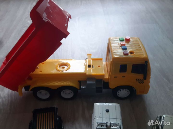 Детские машинки игрушки пакетом