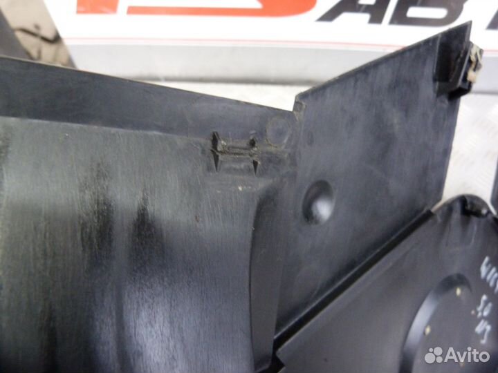 Крышка двигателя Mercedes-Benz W164 W210 W220