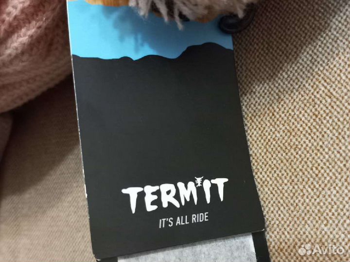 Шапка женская Termit (новая)