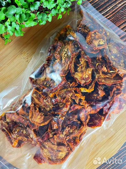 Вяленые томаты и консервы овощные