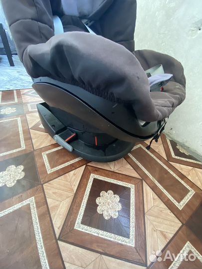 Детское автокресло
