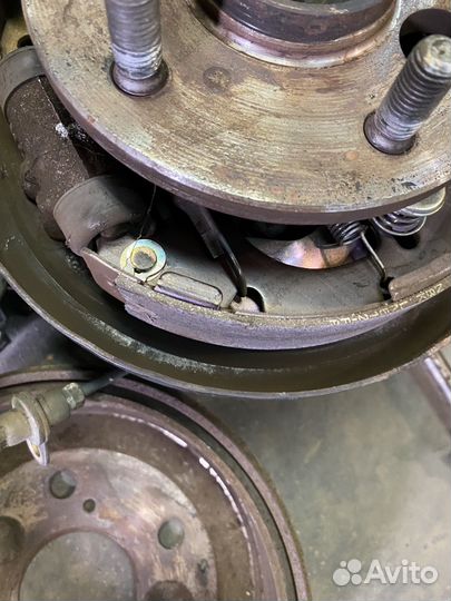 Ступицы в сборе задние toyota camry sv40