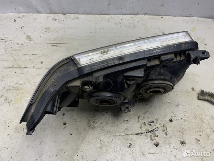 Фара левая Toyota Land Cruiser 100