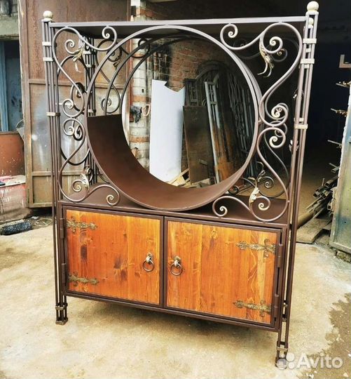 Дровница для камина