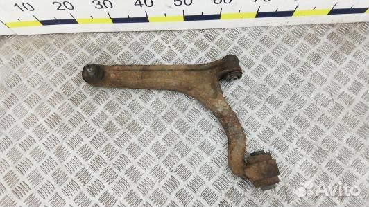 Рычаг передний нижний левый chrysler pacifica 1 (8