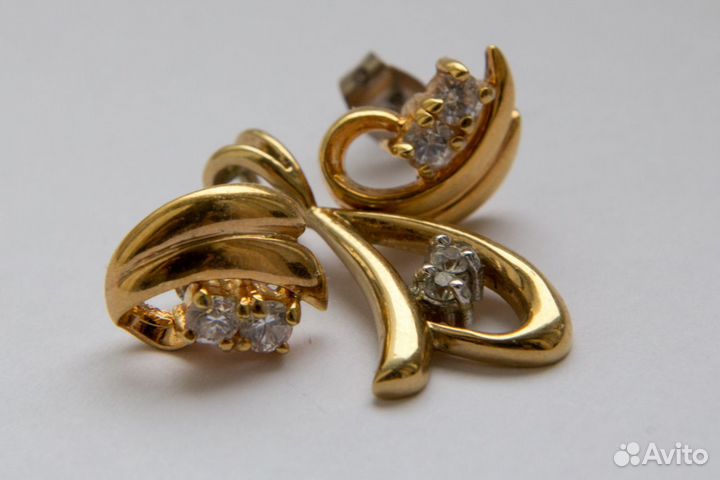 Комплект позолоченный с фианитами кулон и серьги