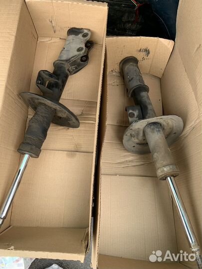 Aмартизатор передний лада х рей кросс